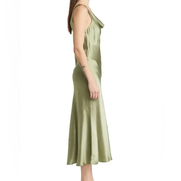 NWT Reformation Bryn Silk Dress - Picture 4 of 9
